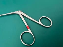 Bausch & Lomb Storz N1705 QCR Bellucci Scissors 7mm Curved Right X 5.4" Length
