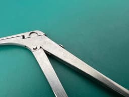Bausch & Lomb Storz N1705 QCR Bellucci Scissors 7mm Curved Right X 5.4" Length