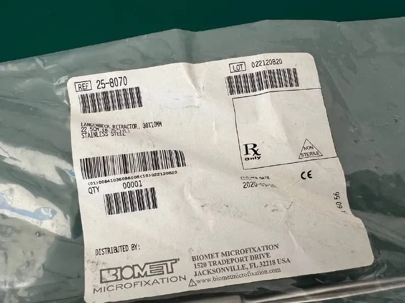 Ранорозширювач Biomet 25-8070 Langenbeck 30x10mm, 22.5 cm