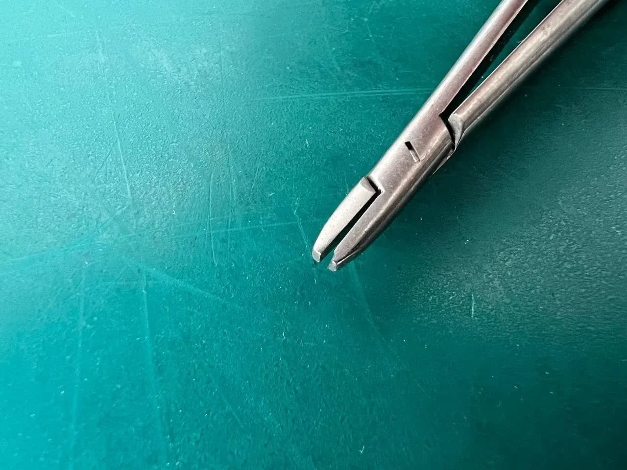 Мікрозатискач закривальний Kurz 8000137 Variac