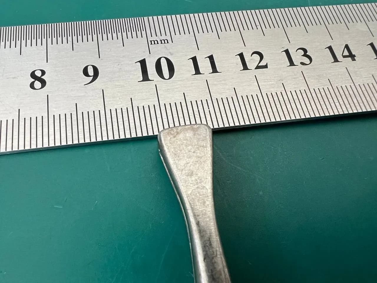 Stryker 250-080-240 Laparoscopic Allis Grasper Insert, 10mm X 33cm