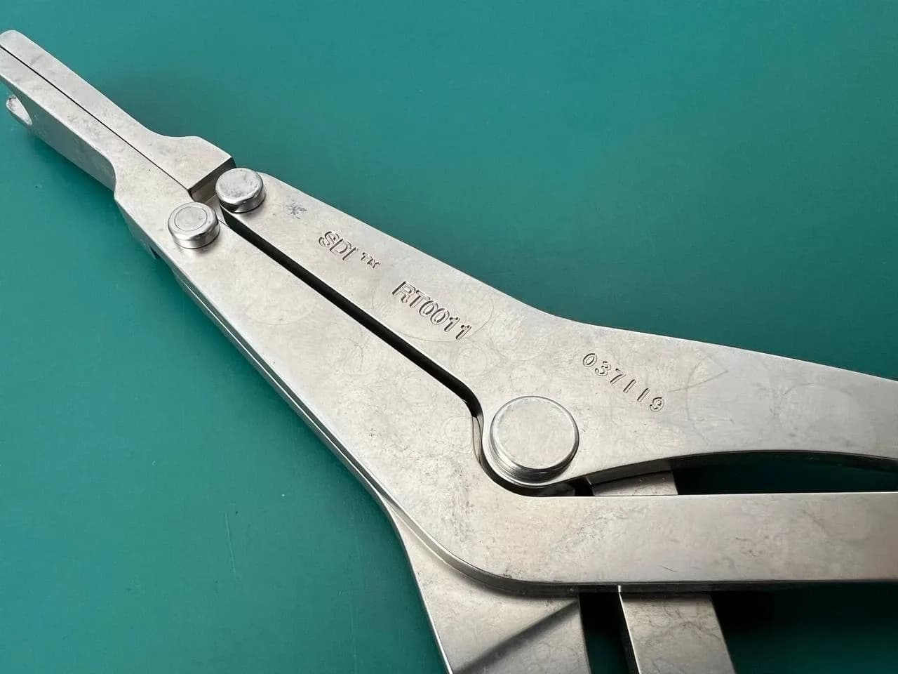 SDI RT0011 Hook Distractor