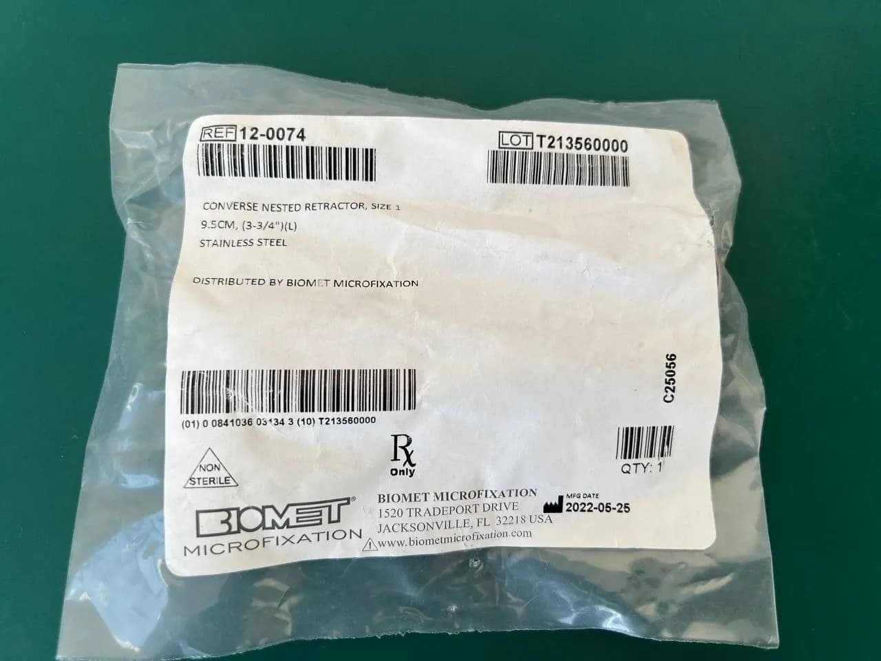 Biomet 12-0074 CONVERSE NESTED RETRACTOR, SIZE 1