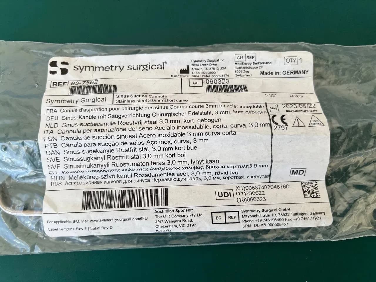 Symmetry 63-7562 Sinus Suction Cannula, 3mm short curve