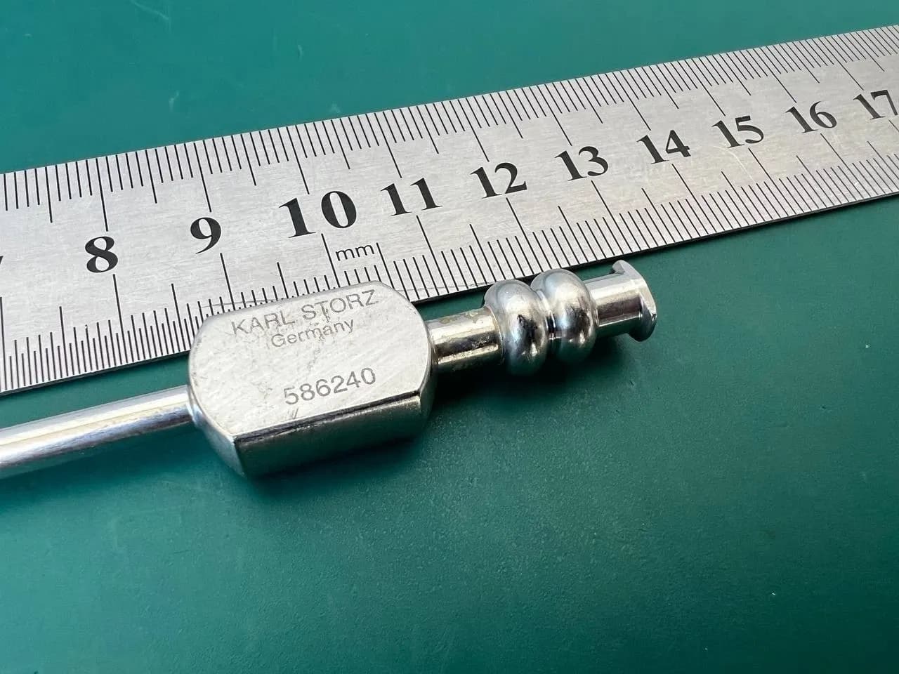 Антральна канюля Karl Storz 586240 EICKEN, Luer Lock, 4 мм x 12.5 см