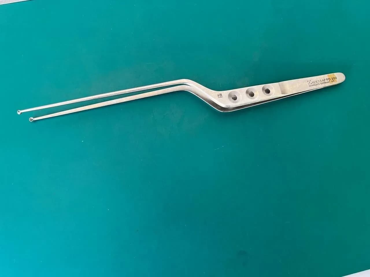 Пінцет-багнет Aesculap FD200 Yasargil SAMII, 3mm, 9.5″