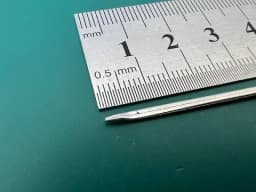 Обтискний пінцет Juers V.Mueller AU20525, делікатні губки, вигнуті вліво, 7.9 cm