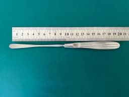 Karl Storz 479408 COTTLE Raspatory, 19.5 cm, 8 mm Slightly curved