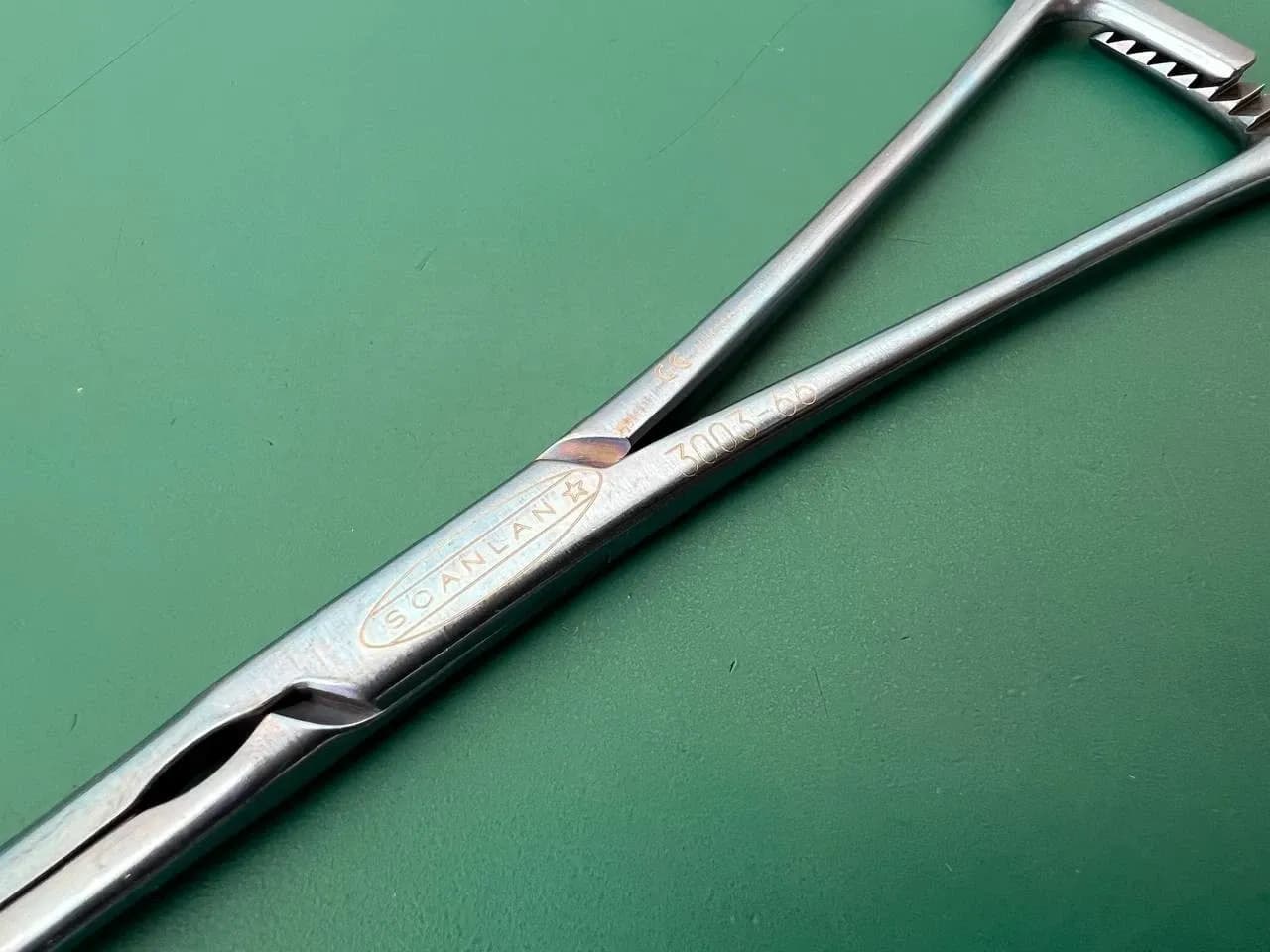 Титановий дитячий аортальний затискач Scanlan 3003-66 Beck, 6-1/2″ (16.5 см)