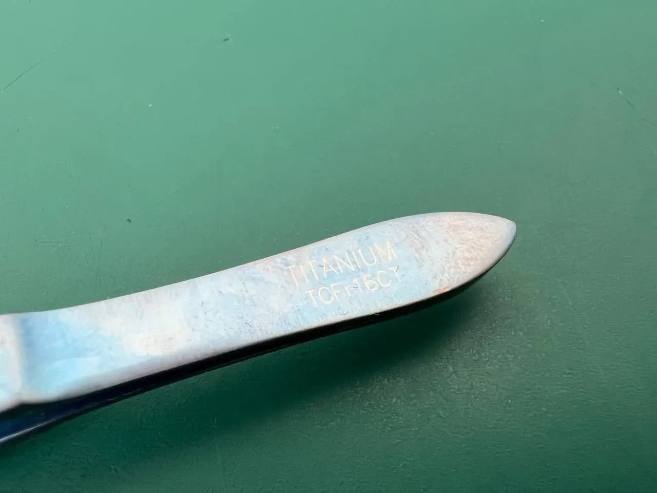 Вигнутий пінцет Microsurgery TCFr16Ct 16cm із зубцями 1x2