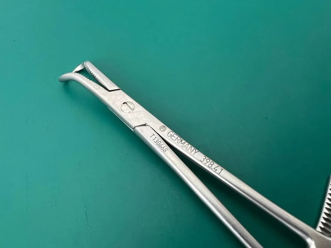 398.41 REDUCTION FORCEPS WITH POINTS BROAD-RATCHET