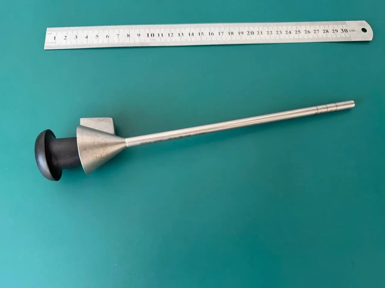 CONCORDE Bone Funnel 8mm with Spacer Bone Funnel Tamp