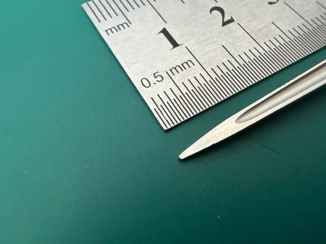 Розвертка Aesculap FR118R, пряма, 150 mm (6″)
