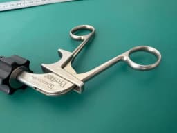 Атравматичний лапароскопічний затискач Aesculap Prestige 8360-10, 5mm x 36cm