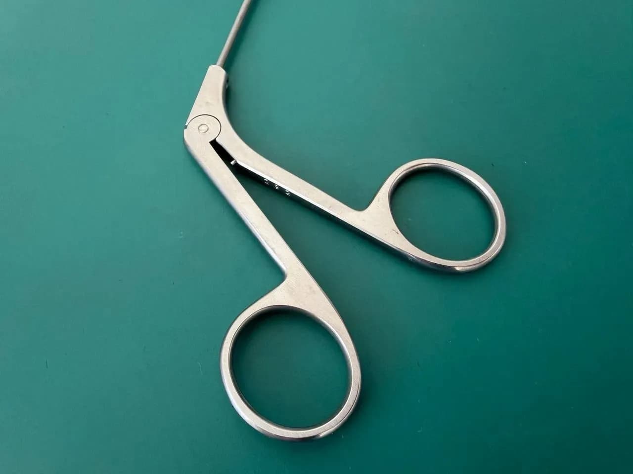 KARL STORZ 8593CM Kleinsasser Mini Grasping Forceps Curved Left Serrated