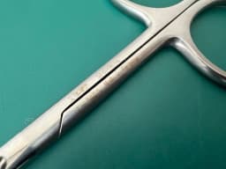 Storz E-3405 Iris Scissors 28mm Pointed Curved