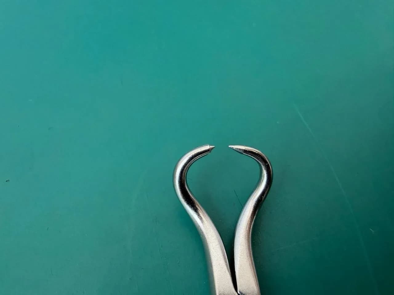 399.97 Germany REDUCTION FORCEPS WITH POINTS RATCHET 130 mm