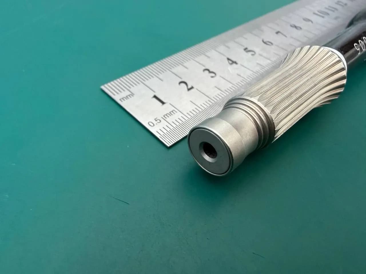 311.005 QUICK CONNECT SCREWDRIVER HANDLE SMALL