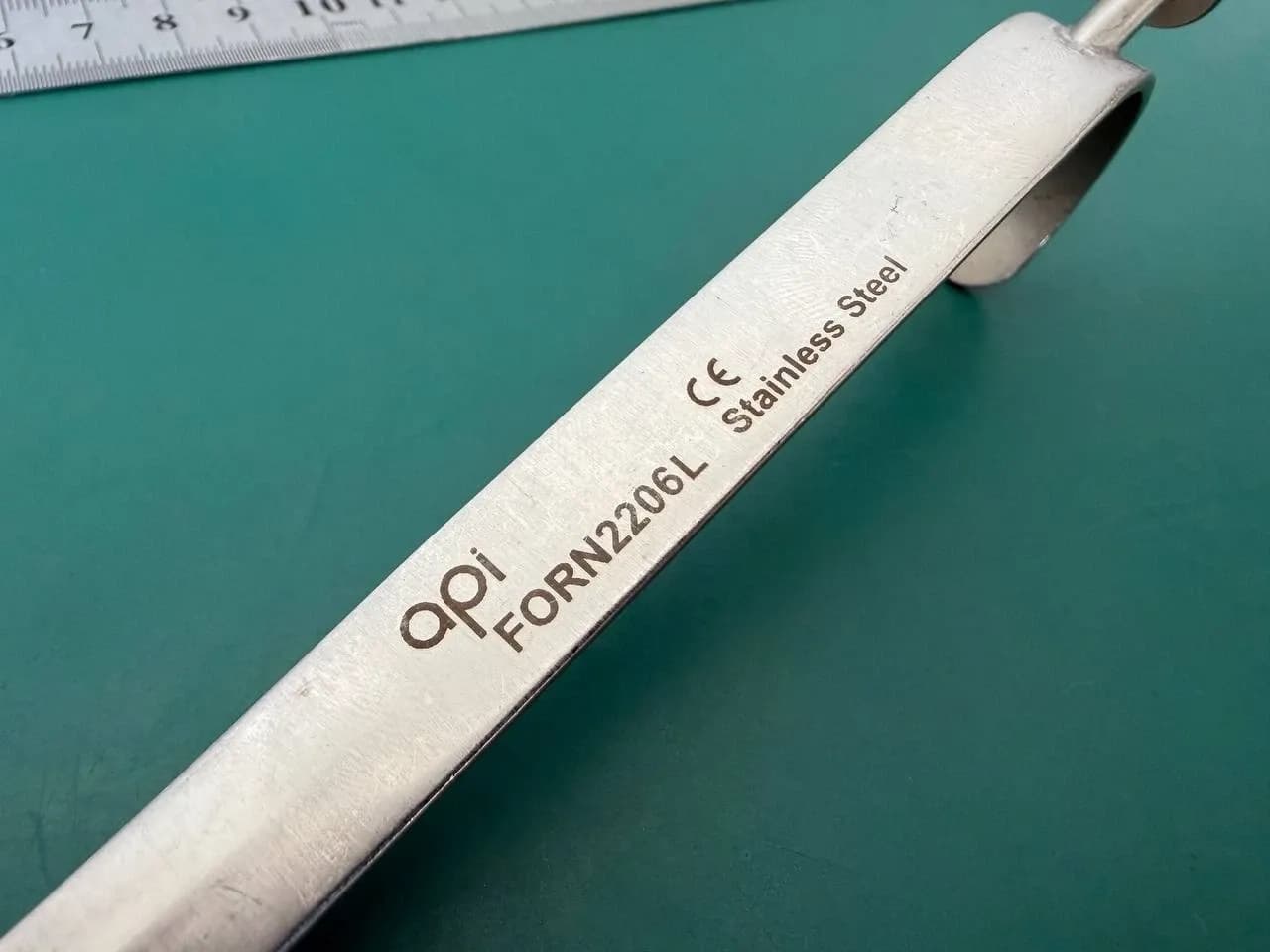 Fiber-optic Converse Retractor FORN2206L API