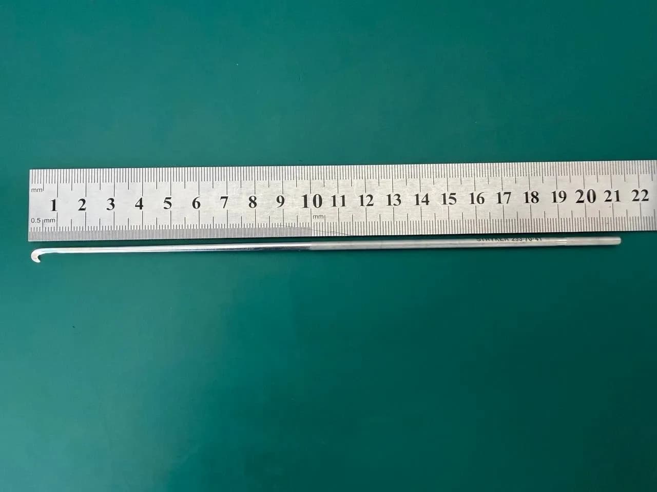 Гачковий ніж Stryker 233-70-41, 0.2" (5mm)