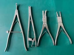 Universal Spine Set Rod Instruments