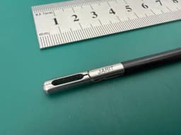 Затискач Jarit 600-123 Winer подвійної дії з ізоляцією 5mm
