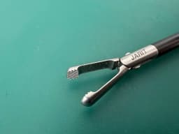 Затискач Jarit 600-123 Winer подвійної дії з ізоляцією 5mm