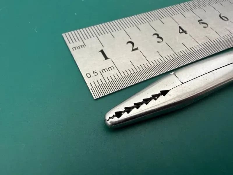 Провідник для торакальних дренажів Aesculap MG578R, без кремальєри, 9 3/4″