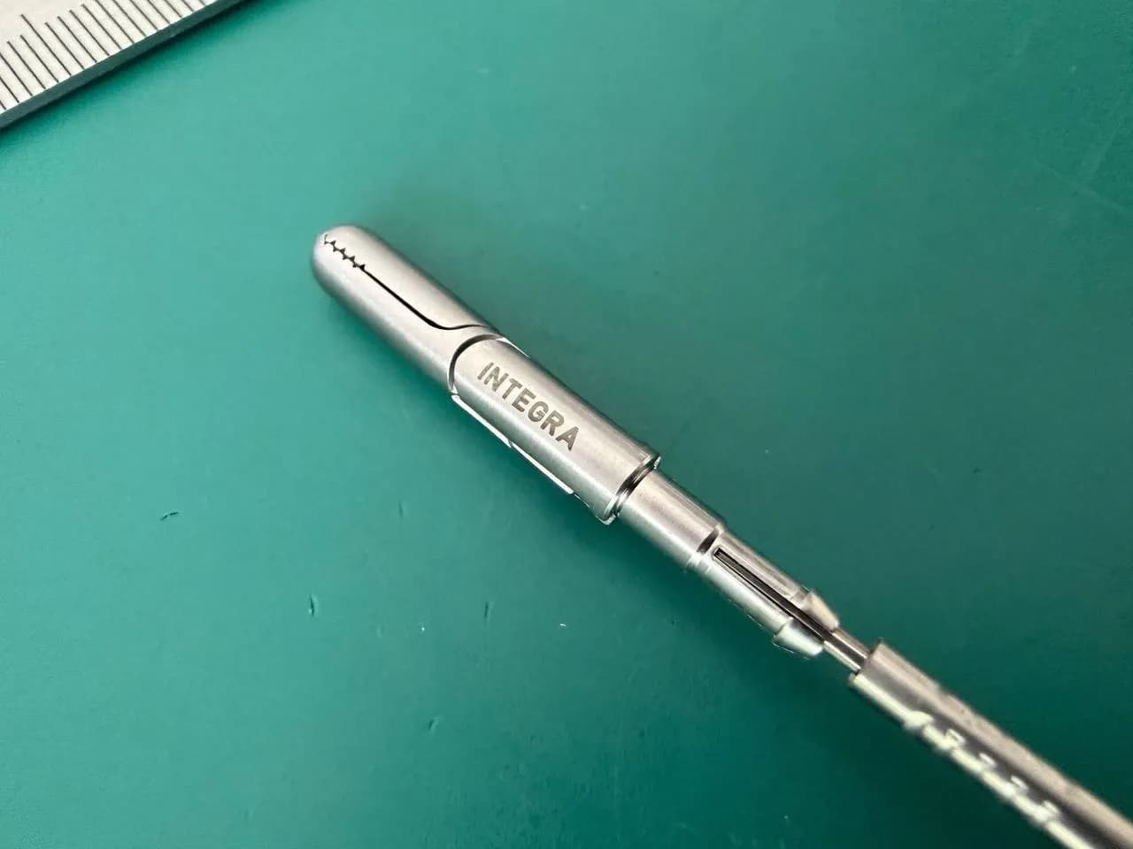 Вставка затискача захоплюючого Integra Jarit 655528, 5mm x 360mm
