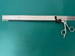 Затискач Snowden-Pencer 90-5018 DeBakey Diamond-Line, 15-1/4″