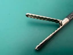 Karl Storz 33310LF 5 mm 36 cm Clickline Wavy Grasping Forceps,33121 Handle
