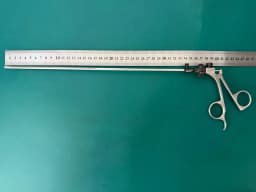 Гачкоподібні ножиці Karl Storz 34310 EK Clickline, 5 мм x 36 см, з металевою рукояткою 33131