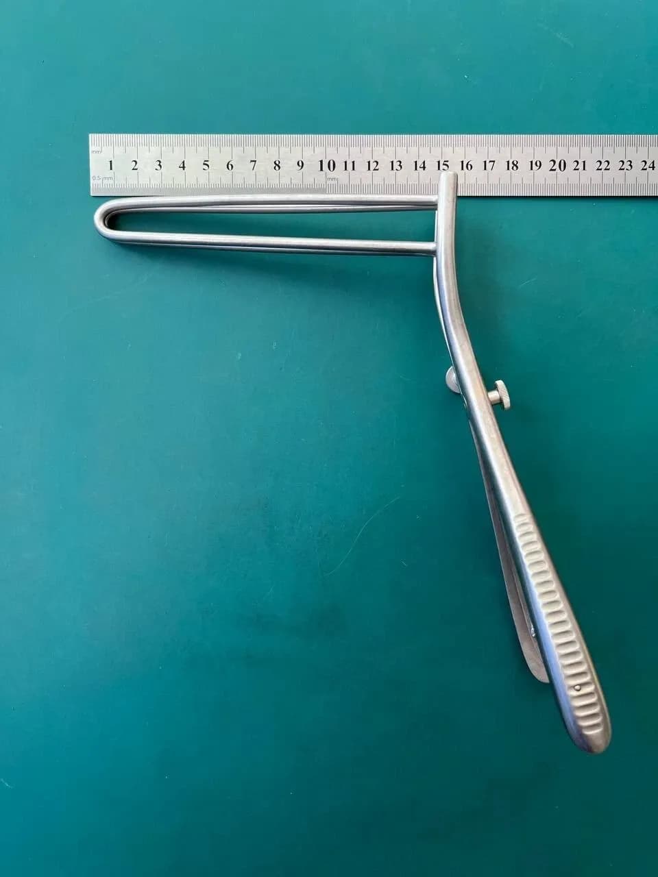 Aesculap EA829R Rectal Specula 245 mm 140 mm