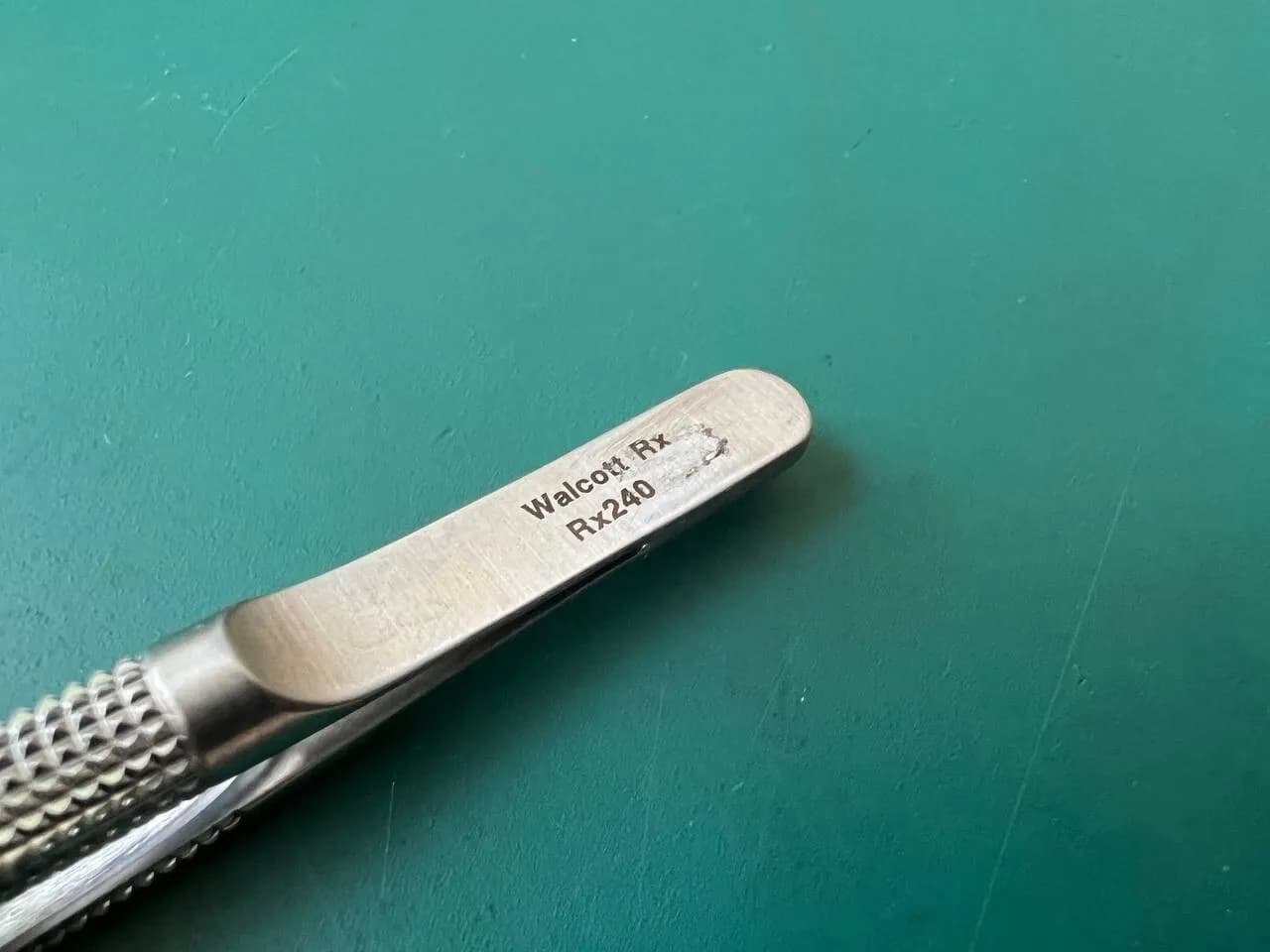 Пінцет для зав'язування Tennant Walcott Rx240, прямий, гладкі губки