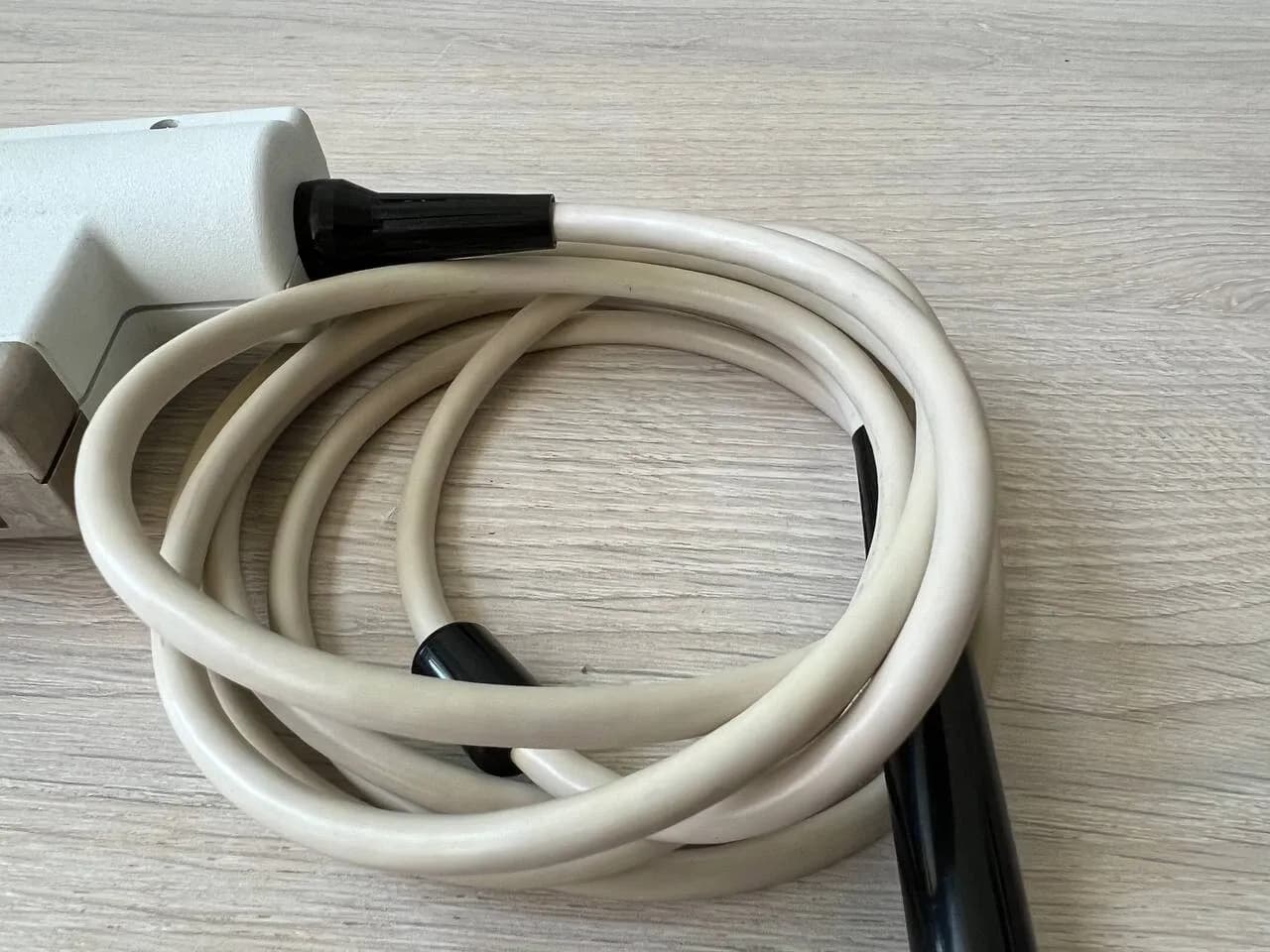 Siemens Acuson 08267215 2.0MHz AUX CW PEDOFF ULTRASOUND PROBE