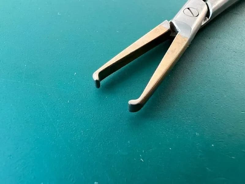 Scanlan 3795-01 Heifetz Temporary Occlusion Clip Straight 7-1/4″ (18.5 cm)