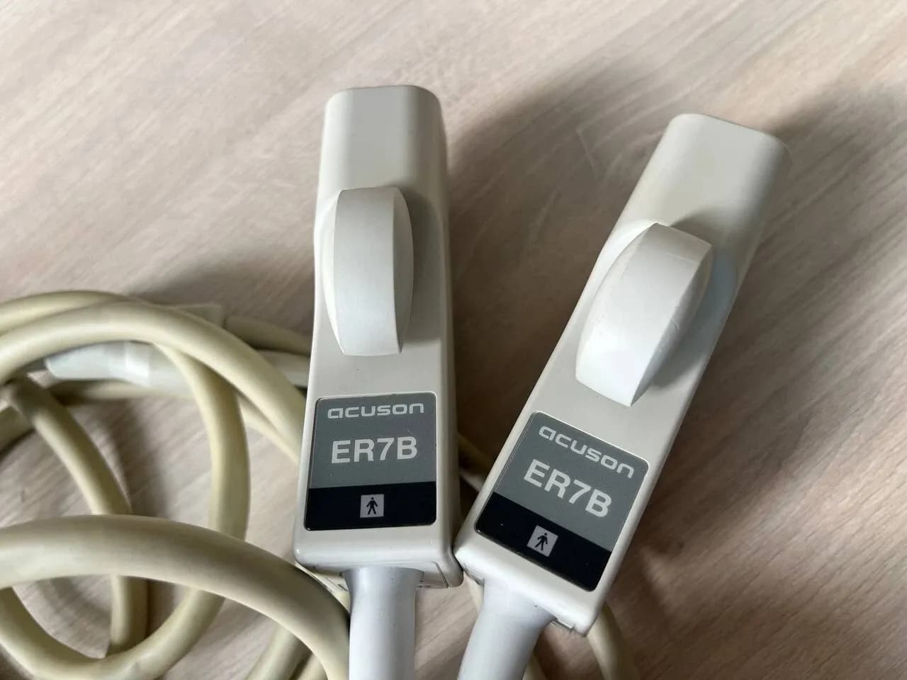 Acuson ER7B linear array Bi-plane endorectal ultrasound transducer