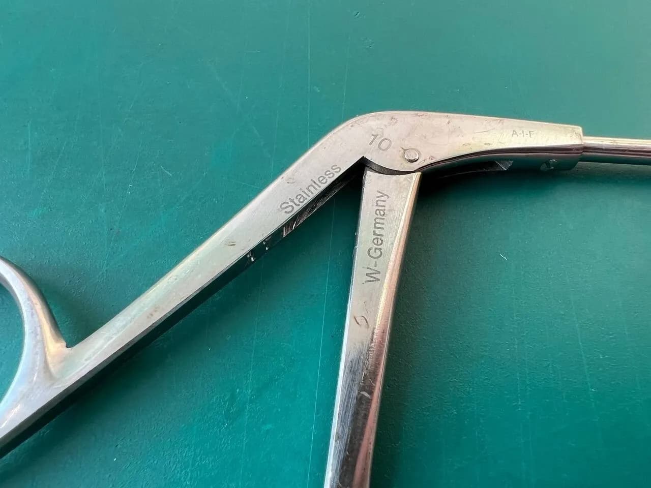R. Wolf 8404.01 Basket Punch, Straight, Arthroscopy, Orthopedic