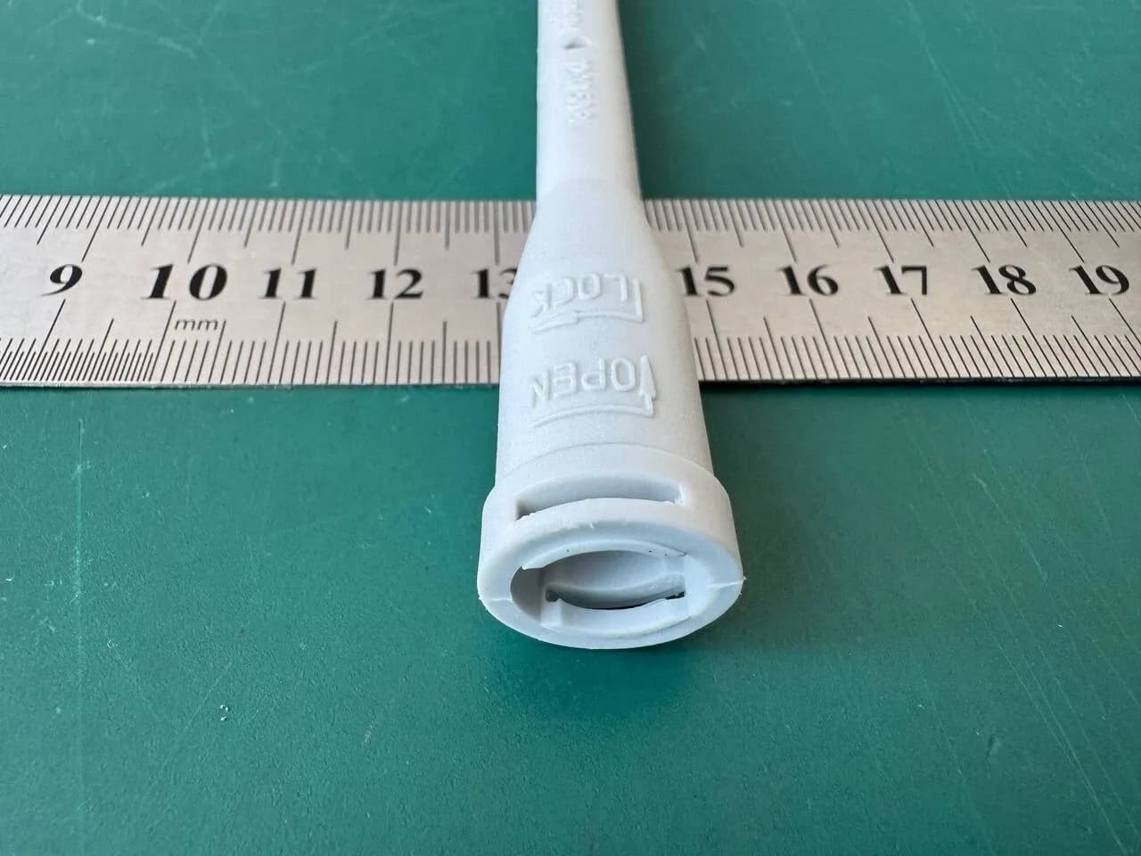 Karl Storz 723750B Rigid Endoscope Plastic Protecting Tube Twist-On 7-3/4