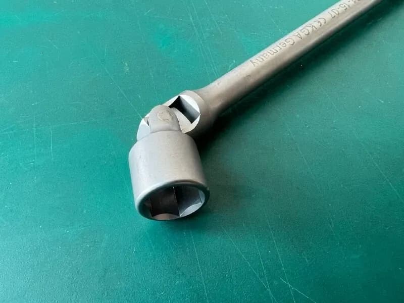 Ключ карданний KLS Martin 25-221-15-07, 11 mm, 18,5 cm, 7 1⁄2“