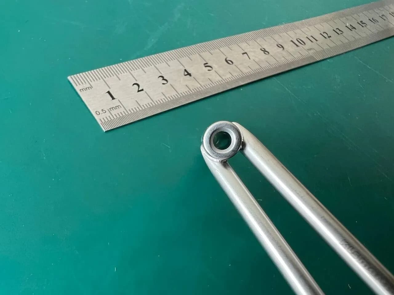 KLS Martin Drill bit sleeve for round-hole for drill bit 3.2 mm 11,5 cm