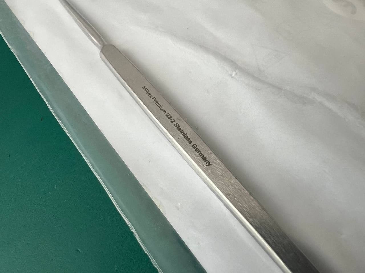 MILTEX 33-2 FOX DERMAL Curette, 5-5/8" (142.5mm), round, 6 mm diameter
