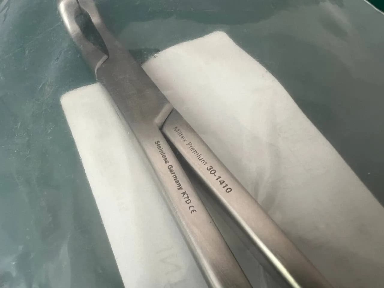 MILTEX 30-1410 THOMS-GAYLOR Uterine Biopsy Forceps, angled shank curved jaws 5mm