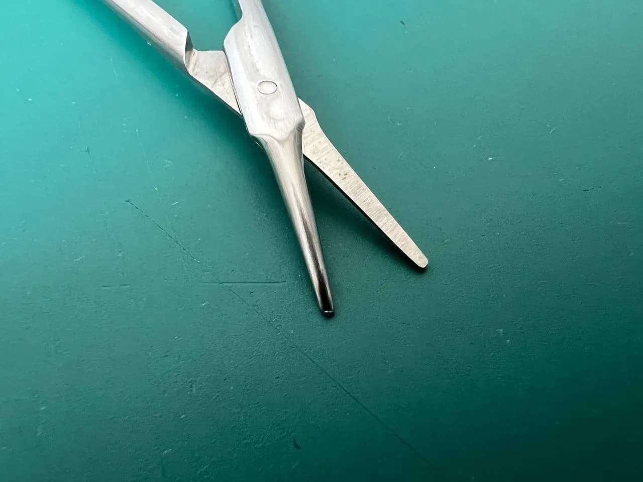 MILTEX 18-1604 AEBLI Corneal Scissors, 4" (10.2 cm), angled on flat, left