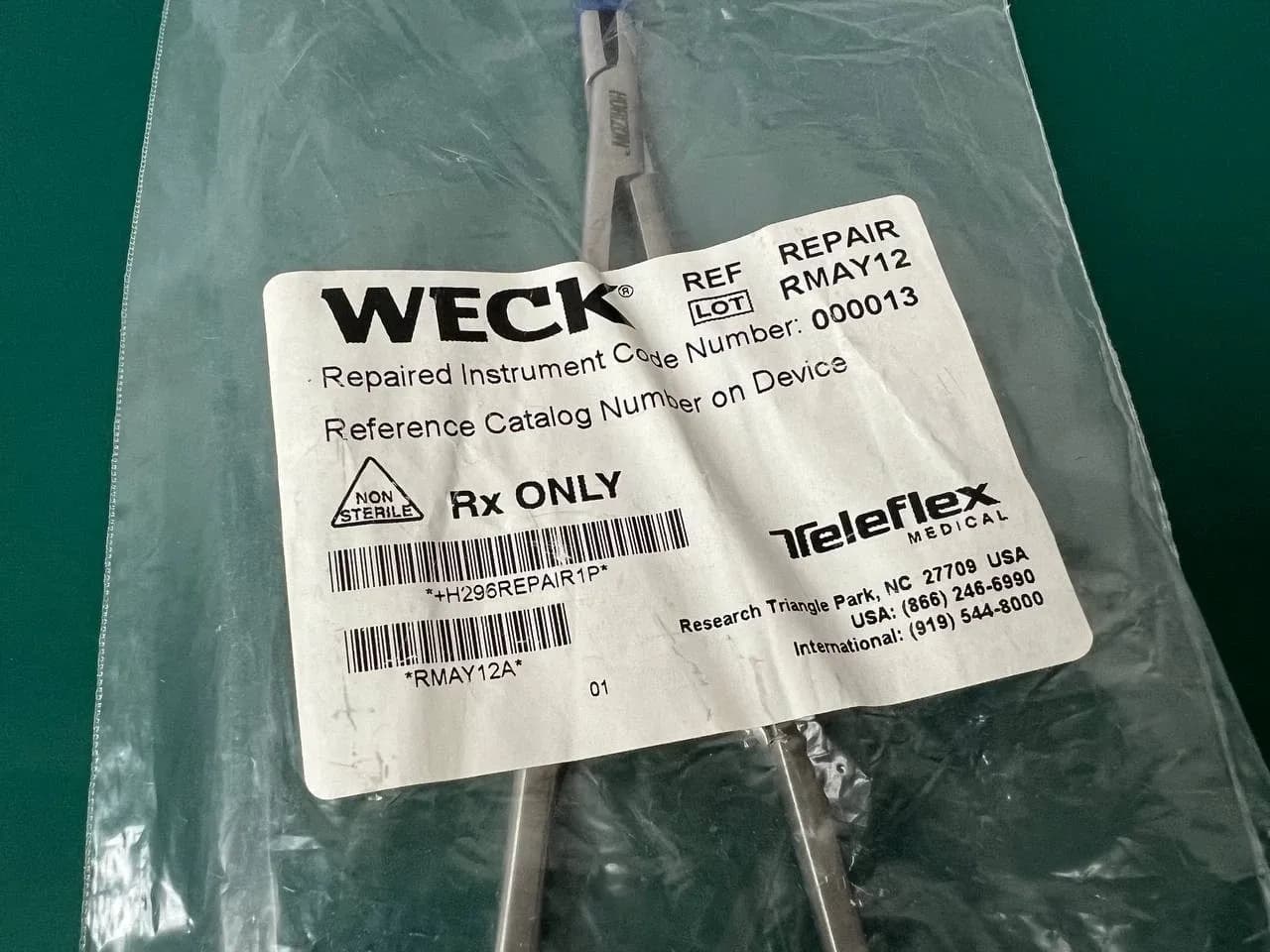 Weck HORIZON 237111 Clip Applier Forceps Medium curved 27cm