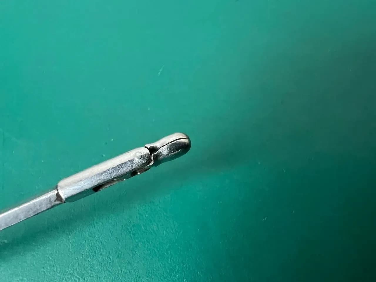 Біопсійний затискач Karl Storz 723030, прямий, овальні ложкоподібні чашечки 3x4 мм, 6.5″