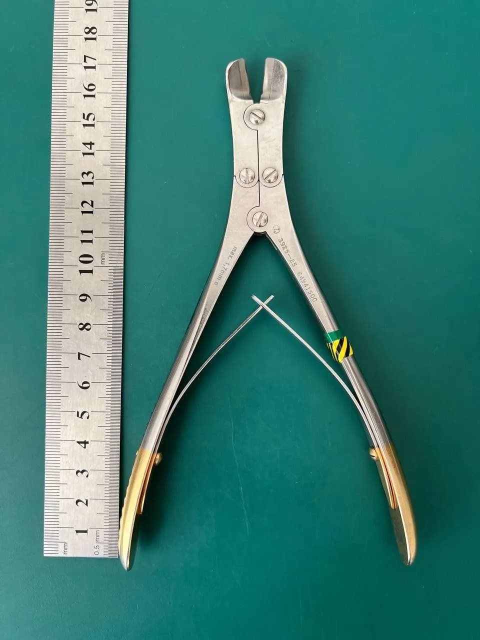 Zimmer 3925-25 Cutter Double Action Max Cap 1.7 mm 9" Orthopedics Trauma