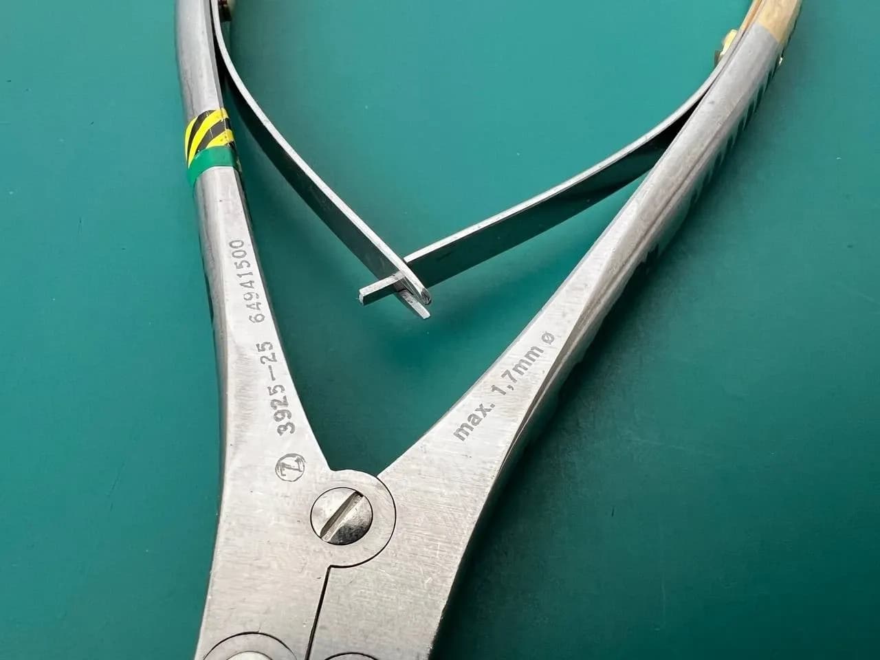 Кусачки Zimmer 3925-25 подвійної дії, макс. 1.7 mm, 9"