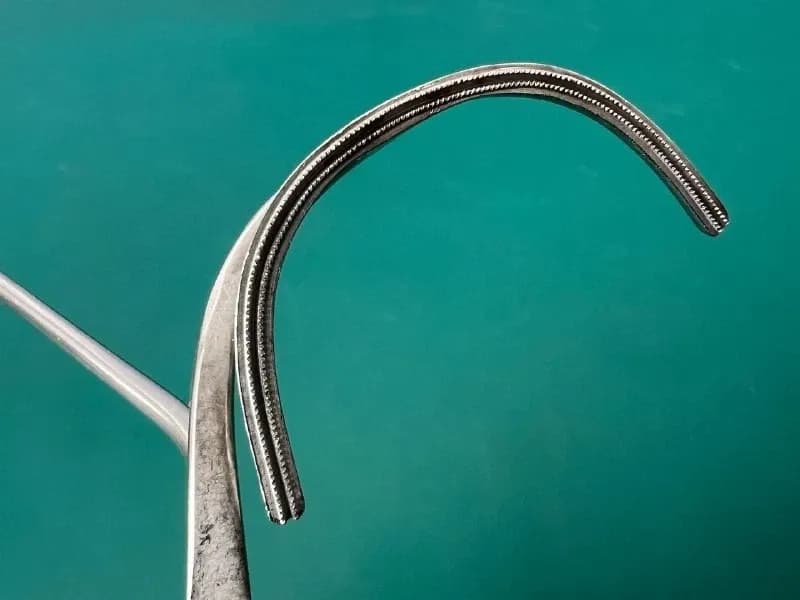 Pilling 35-3584 LEMOLE-STRONG AORTA CLAMP, Debakey Clamp