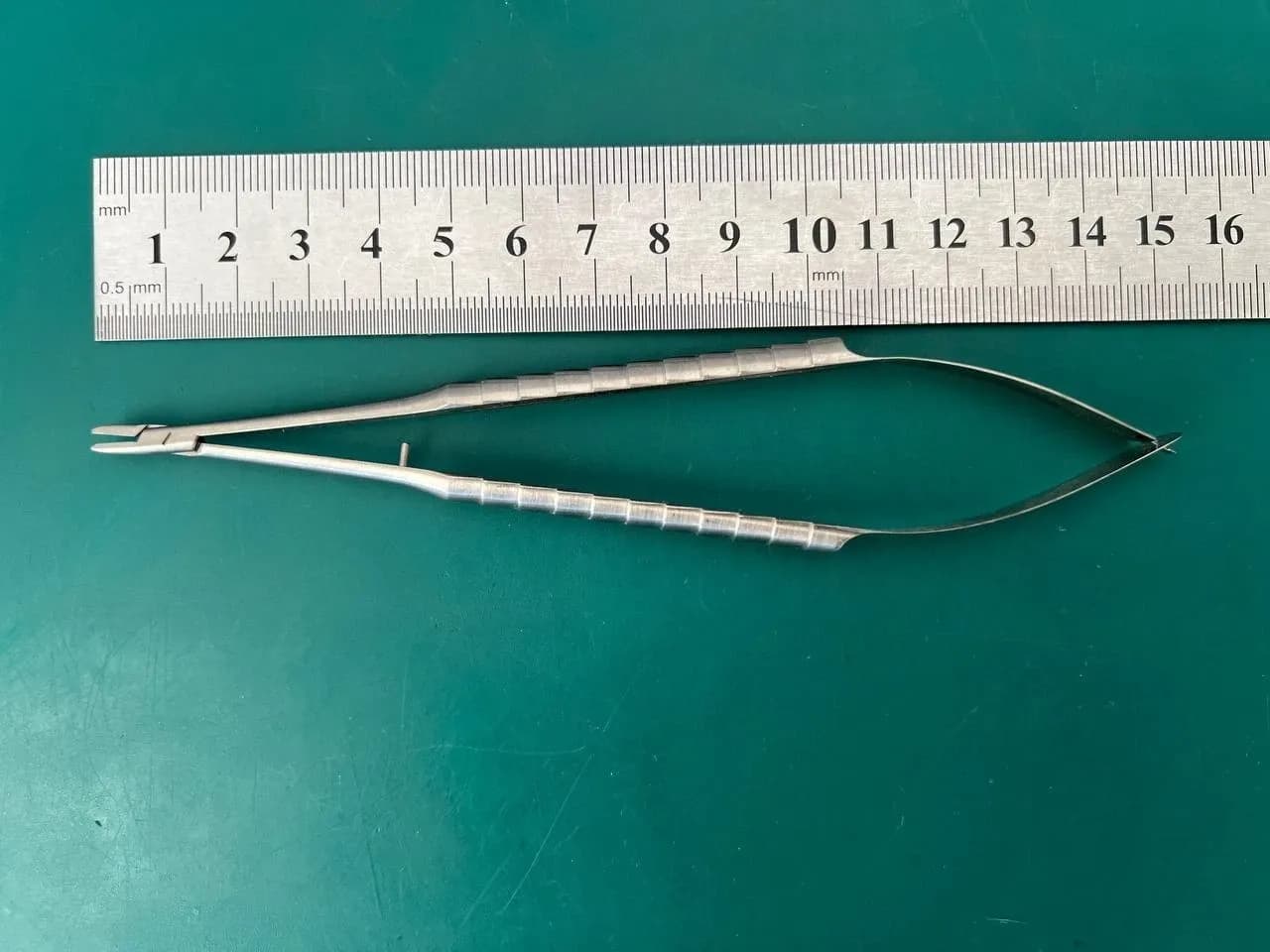 Kurz 8000137 Variac Micro Closing Forceps